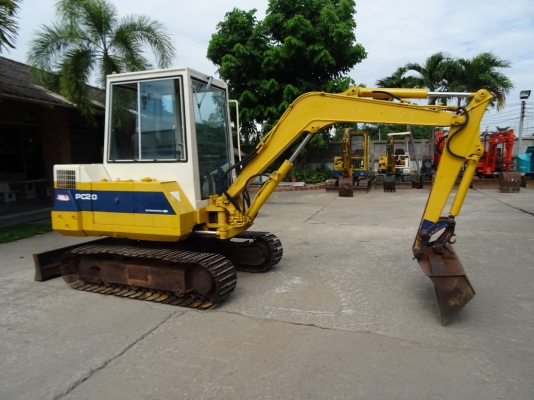 รถขุด Komatsu PC20-6 รถขุด Komatsu PC20-6