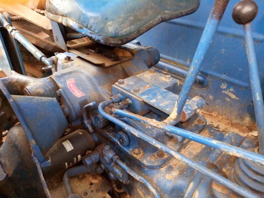 ขายรถไถฟอร์ด 6600