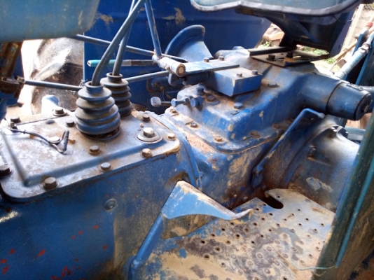 ขายรถไถฟอร์ด 6600