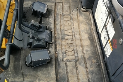 ขาย!! >>> Komatsu Pc40MR2 รถสวยพร้อมลุยงาน <<< เบอร์ติดต่อ 098-7155789 086-4631102