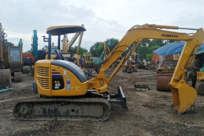 ขาย!! >>> Komatsu Pc40MR2 รถสวยพร้อมลุยงาน <<< เบอร์ติดต่อ 098-7155789 086-4631102