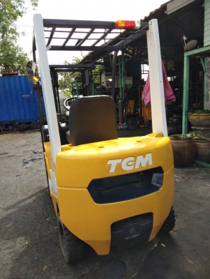 +++ ขายโฟล์คลิฟท์  T.C.M. FD15  ขนาด1.5  ตัน  เครื่องยนต์ดีเซล  เสา 3 เมตร  เกียร์ออโตเมติค  ยางตันครับ