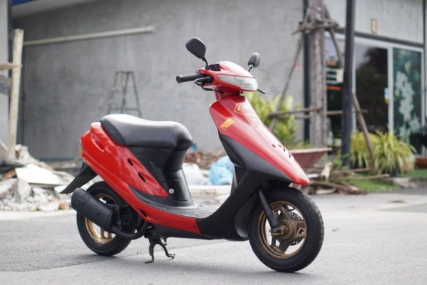 ร้าน วุฒิ นนบุรี ขาย รถป๊อบ HONDA 50cc. สวยๆ