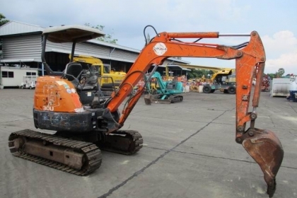 ขายรถแบคโฮ HITACHI ZX30U ปี2003 (ราคาถูกถูก) ขายรถแบคโฮ HITACHI ZX30U ปี2003 (ราคาถูกถูก)
