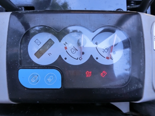 KOMATSU 27MR-2 ขนาดเทียบเท่าPC-30 <มีVDOชม>รถเก่านอกมีเอกสารอินวอย☎️ติดต่อ 085-5632278 <ราคาต่อรองได้> KOMATSU 27MR-2 ขนาดเทียบเท่าPC-30 <มีVDOชม>รถเก่านอกมีเอกสารอินวอย☎️ติดต่อ 085-5632278 <ราคาต่อรองได้>