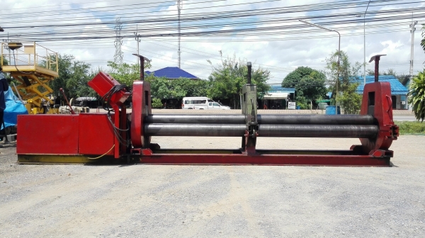 #เครื่องม้วนเหล็กแผ่น ยาว 10 ฟุต 3 เมตร เพลาตัน ม้วนหนา 6-9 mm มีตัวกดกลางพร้อมใช้