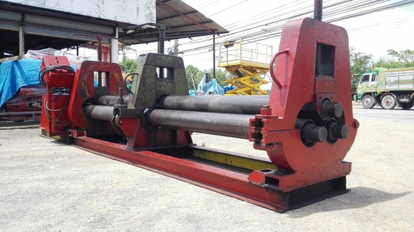 #เครื่องม้วนเหล็กแผ่น ยาว 10 ฟุต 3 เมตร เพลาตัน ม้วนหนา 6-9 mm มีตัวกดกลางพร้อมใช้