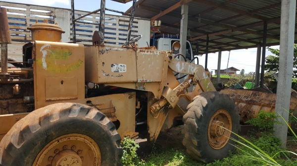 ขาย รถตัก KOMATSU JH63 เอวอ่อน เครื่องดี ปั้มดี ต่อแขนเรียบร้อยแล้ว ขาย รถตัก KOMATSU JH63 เอวอ่อน เครื่องดี ปั้มดี ต่อแขนเรียบร้อยแล้ว