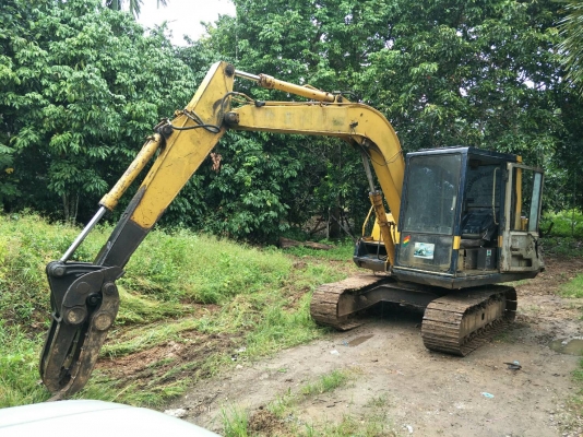 มี VDO ให้ชม. KOMATSU PC60-5 หัวคีปพร้อมบุ้งกี๋ ราคา 350000