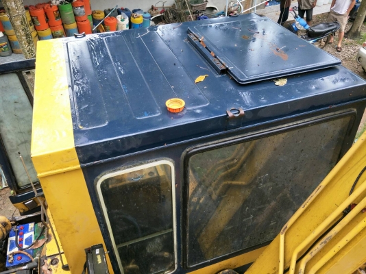 มี VDO ให้ชม.KOMATSU PC60-5 หัวคีปพร้อมบุ้งกี๋ ราคา 350000