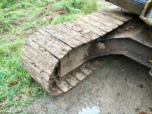 มี VDO ให้ชม.KOMATSU PC60-5 หัวคีปพร้อมบุ้งกี๋ ราคา 350000