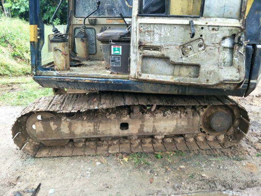 มี VDO ให้ชม.KOMATSU PC60-5 หัวคีปพร้อมบุ้งกี๋ ราคา 350000