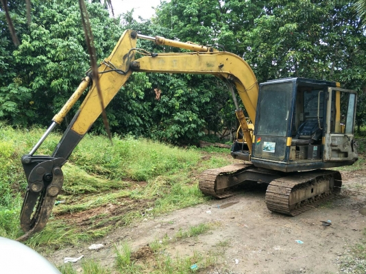 มี VDO ให้ชม.KOMATSU PC60-5 หัวคีปพร้อมบุ้งกี๋ ราคา 350000