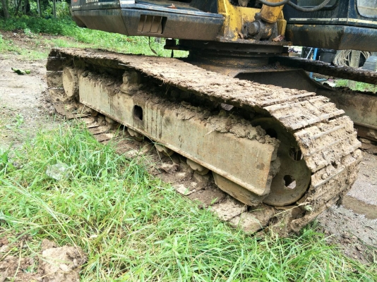 มี VDO ให้ชม.KOMATSU PC60-5 หัวคีปพร้อมบุ้งกี๋ ราคา 350000