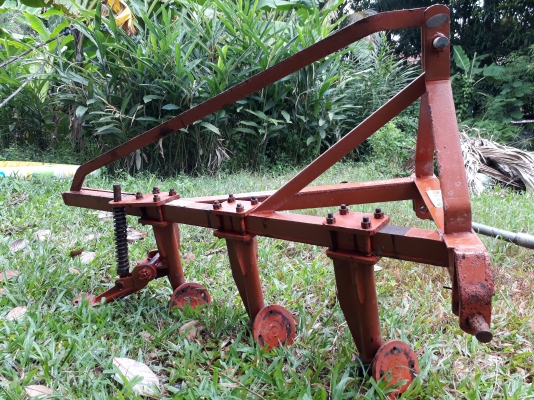 ขายตามสภาพ ผาน 3 ติดมากับรถไถ 20 แรง