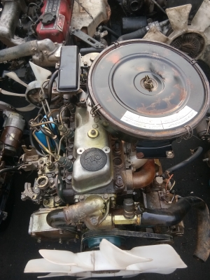 เครื่องยนต์  นิสสัน SD25. เครื่องดีราคาไม่แพง