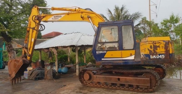 ขายด่วนรถแบคโฮโกเบโก้โฮKOBELCO-SK045MARK2มาร์ทูเทียบเท่า120รถนอกเพิ่งนำเข้ามายังไม่เคยใช้งานในเมืองไทยเลยคอลโทลน้ำมันปั้มนิ้วบูมอาร์มสวยช่วงล่างเต็มเอวเเน่นเครื่องอีซูซู4BD1ดีปั้มดีไฟฟ้าครบซีเรียสสูงเร็วเเรงไม่โหลด