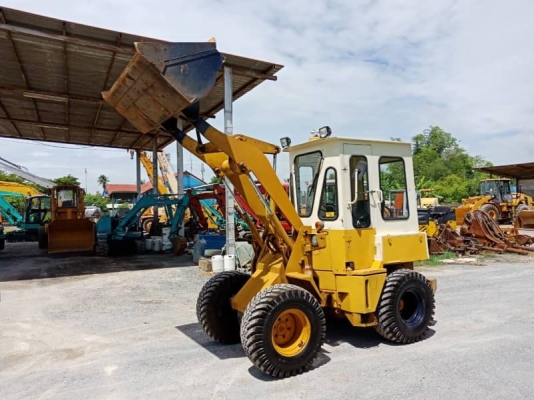 รถญี่ปุ่นเกรดA ขายถูก รถตักเอวอ่อน KOMATSU WA30-2 นำเข้าจากญี่ปุ่น โทร.090-986-2521 อ๊อบ