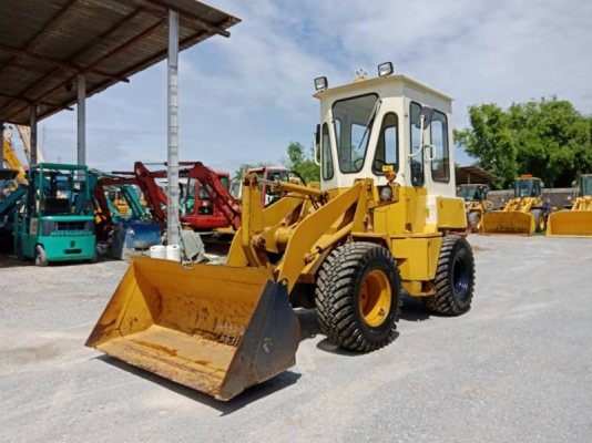 รถญี่ปุ่นเกรดA ขายถูก รถตักเอวอ่อน KOMATSU WA30-2 นำเข้าจากญี่ปุ่น โทร.090-986-2521 อ๊อบ
