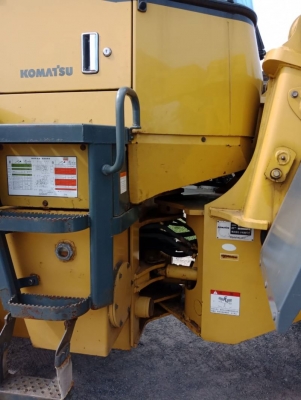 รถญี่ปุ่นเกรดA ขายถูก KOMATSU WA100-3 นำเข้าจากญี่ปุ่น โทร.090-986-2521 อ๊อบ