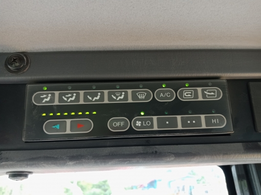 มาใหม่ครับ KOMATSU WA100-5 นำเข้าจากญี่ปุ่น โทร.090-986-2521 อ๊อบ