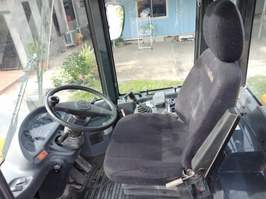มาใหม่ครับ KOMATSU WA100-5 นำเข้าจากญี่ปุ่น โทร.090-986-2521 อ๊อบ