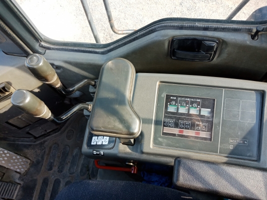 รถตัก เก่านอก ขายถูก KOMATSU WA300-3 จากญี่ปุ่นแท้ สภาพสวย พร้อมใช้งาน โทร.090-986-2521 อ๊อบ