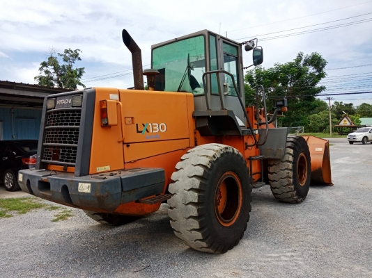 รถตัก เก่านอก ขายถูก HITACHI LX130-7 เก่าญี่ปุ่นแท้ สภาพสวย ราคาไม่แพง โทร.090-986-2521 อ๊อบ