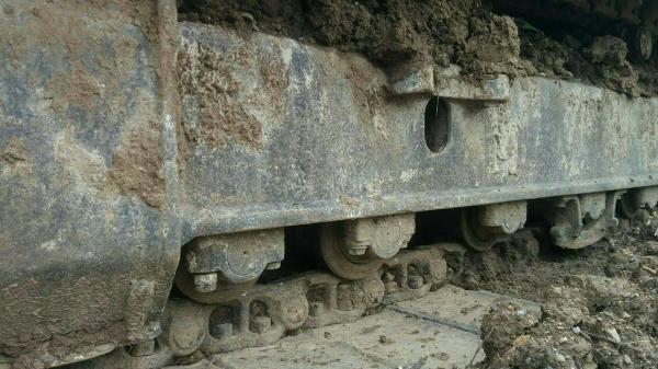 ขายรถแบคโฮ KOMATSU PC200-7 ราคา 900000