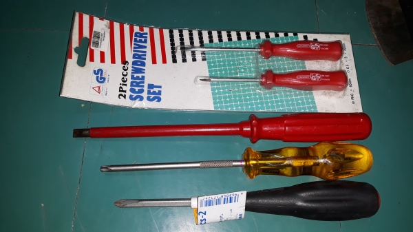 ขายไขควงหลายแบบสนใจสอบถามได้ ขายไขควงหลายแบบสนใจสอบถามได้