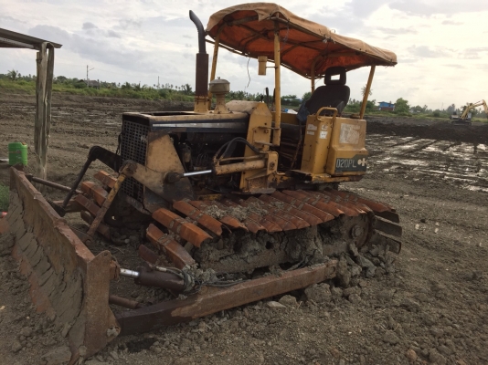 ขายรถแทรคเตอร์ KOMATSU D20PLL-5 ใบแทรค 70 ราคา 95000