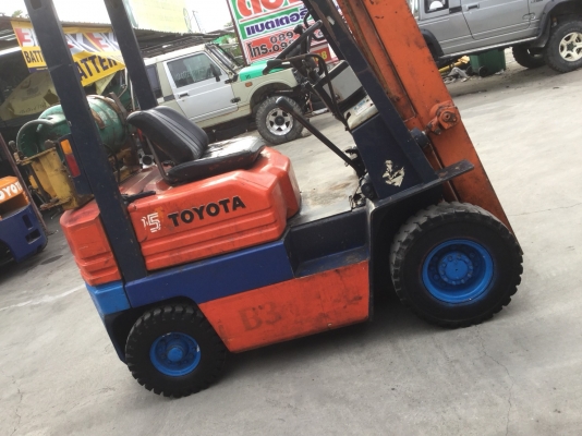ขาย โฟรคลิฟท์ โตโยต้า รุ่น 5 เบนซิล เสา 5 เมตร