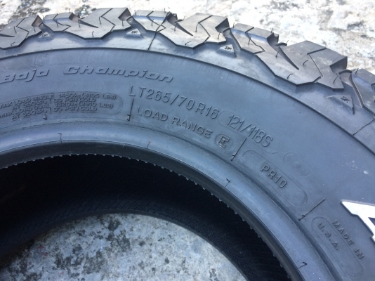 เศษยาง BF Goodrich KO2 265 70 16 เศษยาง BF Goodrich KO2 265 70 16