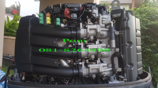 ขายเครื่องเรือ YAMAHA F200 ขายเครื่องเรือ YAMAHA F200