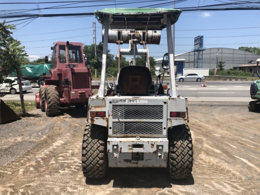 ขายรถตัก FURUKAWA FL35-2 เครื่องยนต์ 3 สูบ ระบบเลี้ยวเอวอ่อน 2000 ชม สมบูรณ์พร้อมใช้ครับ FROM JAPAN ติดต่อ 063-9316985 ID LINE : 0639316985