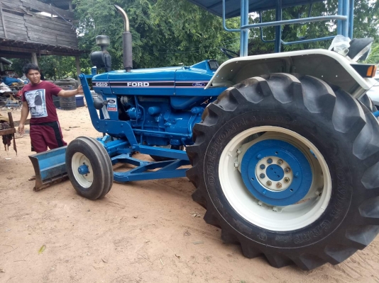 ขายford6600  T3 ยางใหม่ 4เส้น