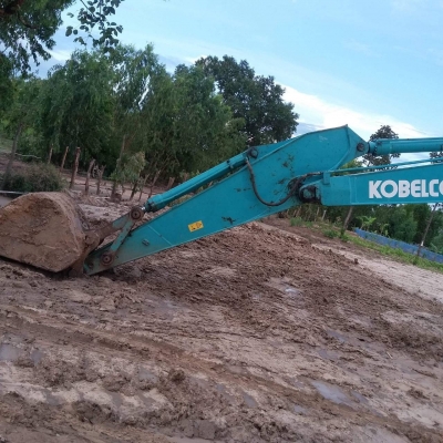 ขายแบคโฮSk200-8 yn11