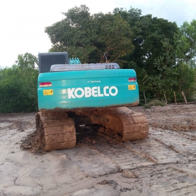 ขายแบคโฮSk200-8 yn11