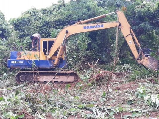 KOMATSU PC 120-3