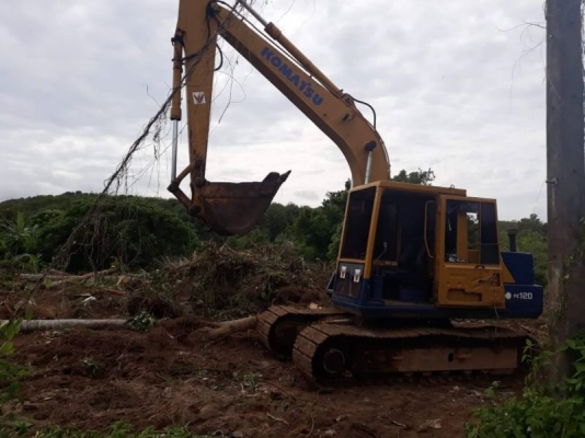 KOMATSU PC 120-3