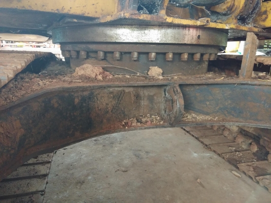 cat e200b590000ต่อรอง สภาพเต็ม พร้อมใช้งาน เล่มพร้อม0828580728 ขายเอง