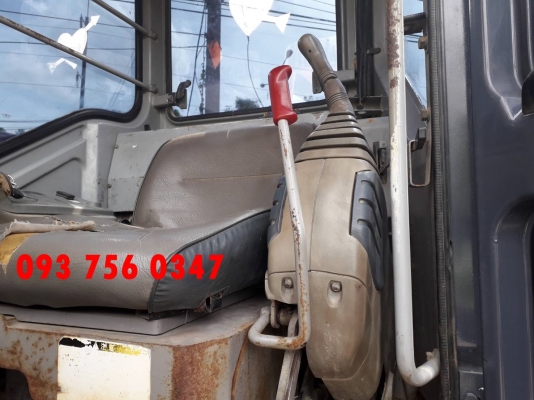 ขายรถแบคโฮติดหัวคีบไม้ HITACHI EX135US-5