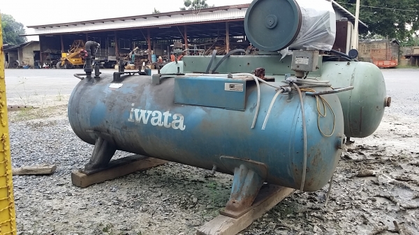 ถังลมเปล่าญี่ปุ่น iwata 15แรง สวยๆ