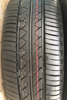 ยางป้ายแดง 175-65-15 Maxxis ปี 18 ตุ่มเด้งๆ เส้นสีจัดจ้านทุกเส้น
