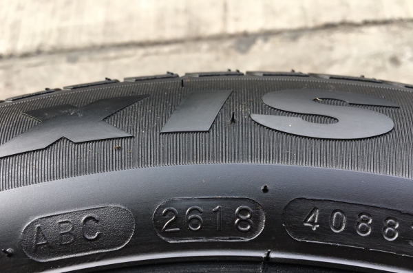 ยางป้ายแดง 175-65-15 Maxxis ปี 18 ตุ่มเด้งๆ เส้นสีจัดจ้านทุกเส้น ยางป้ายแดง 175-65-15 Maxxis ปี 18 ตุ่มเด้งๆ เส้นสีจัดจ้านทุกเส้น