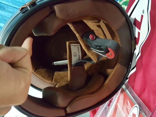 หมวก bell bullitt M L ใบล่ะ13900฿