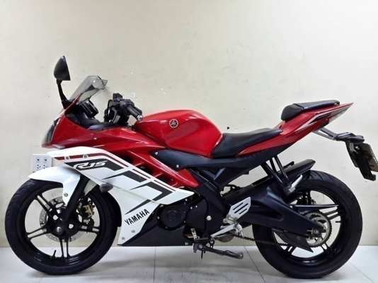 Yamaha R15 ปี2016 โฉมใหม่ 3800 กม. สภาพนางฟ้า เอกสารครบพร้อมโอน