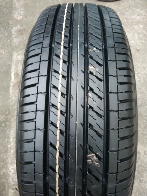 ขายยางถอดป้ายแดง 215/65R16 DUNLOP LT37 ปี18 เส้นสีชัดๆใหม่ๆ ชุดละ 7500 บาท พร้อมใส่ ถ่วง ฟรี
