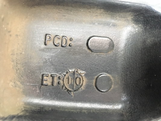 ล้อแม็ก 6รู114 พันธุ์โหด ตรงรุ่น Navara ขอบ 16 สีดำ พร้อมยาง Maxxis 265-70-16 ปี 12 แม็กสวย สภาพดี