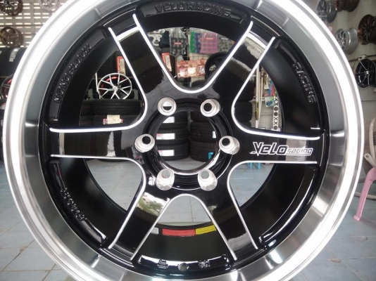 แม็กใหม่เวล ขอบ 18 ราคา 12800 บาท